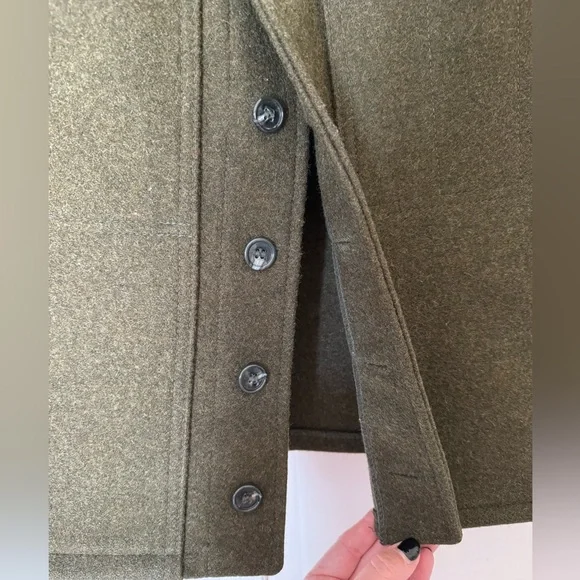 Filson Mackinaw wool vest in hunter green - Picture 4 of 6